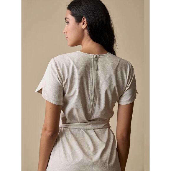 A Putnam Womens Wrap Dress in Optical Geo Cream Size Small Resortwear Minimalist - Picture 4 of 11